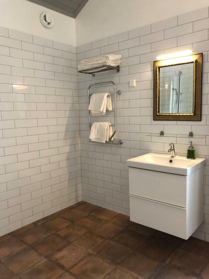 Nedanby | | Idyllic Location | Porch | Grill *